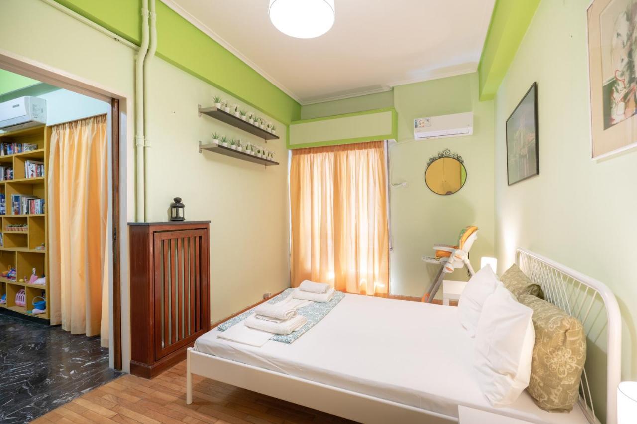 Ampelokipi Metro St. 2 Bedrooms 6 Pers. Apartment Athens Ngoại thất bức ảnh