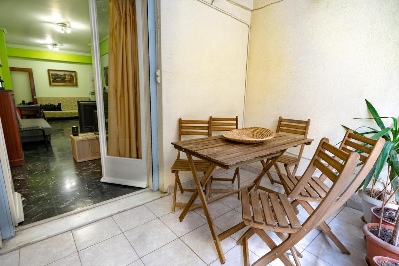Ampelokipi Metro St. 2 Bedrooms 6 Pers. Apartment Athens Ngoại thất bức ảnh